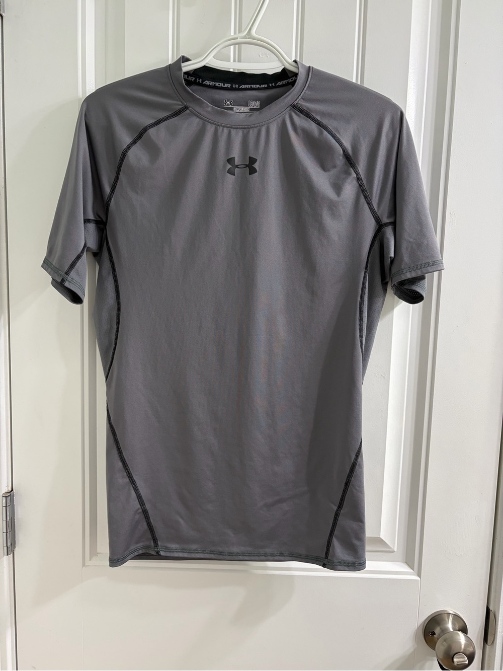 Under Armour Men’s Grey HeatGear Short Sleeve Compression Shirt Sz L Athletic